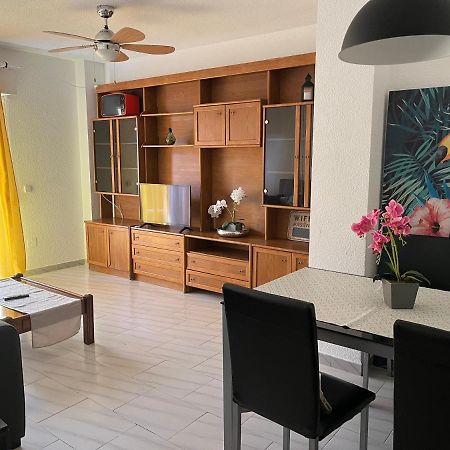 New York Apartment Alcala de Henares Bagian luar foto