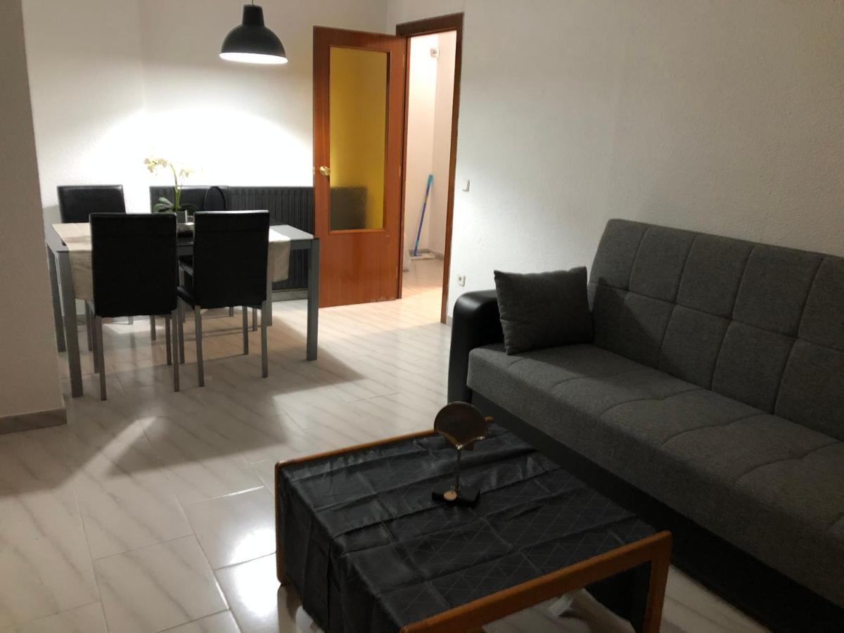 New York Apartment Alcala de Henares Bagian luar foto