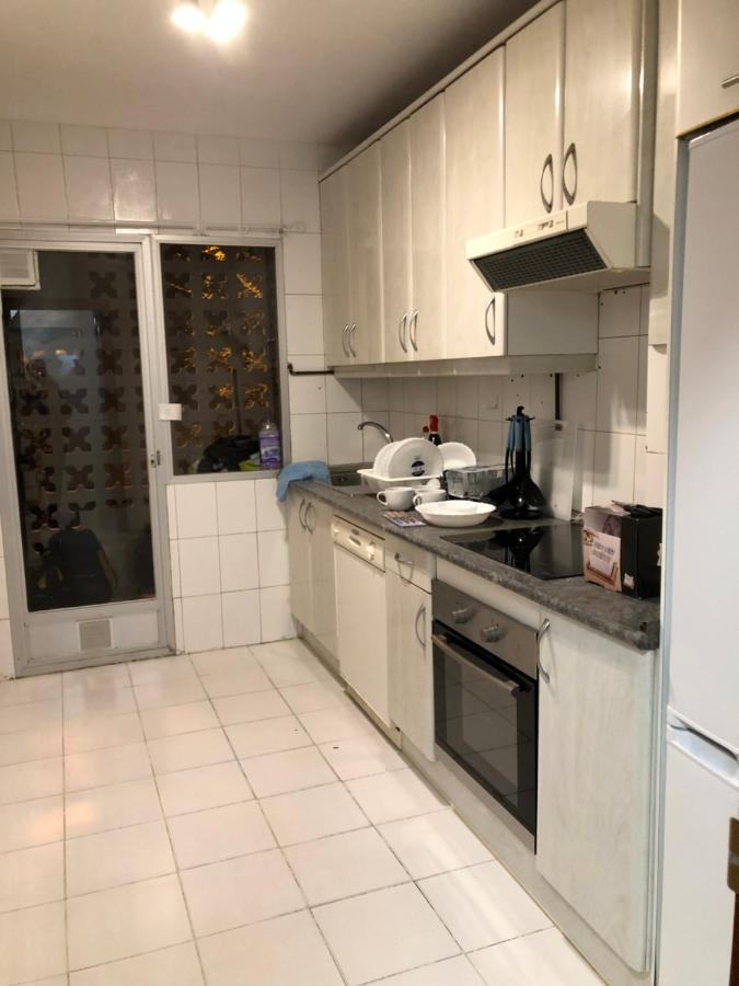 New York Apartment Alcala de Henares Bagian luar foto