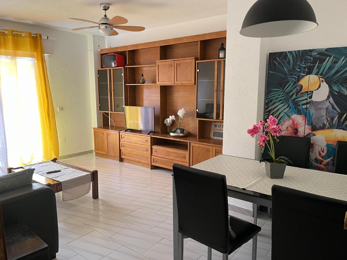 New York Apartment Alcala de Henares Bagian luar foto