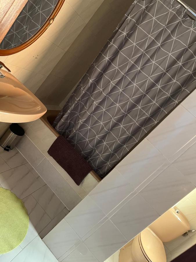 New York Apartment Alcala de Henares Bagian luar foto